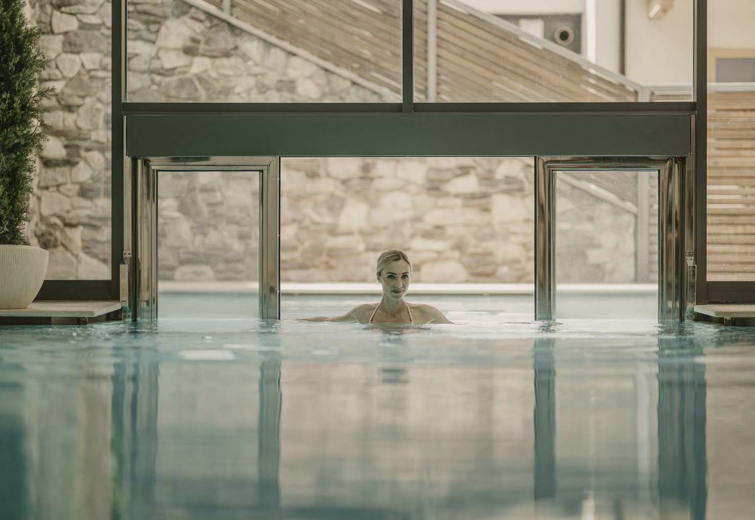 Innen und Außenpool